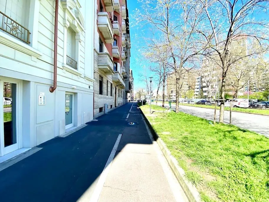 Apartment In The Citylife Area, Milán Italia